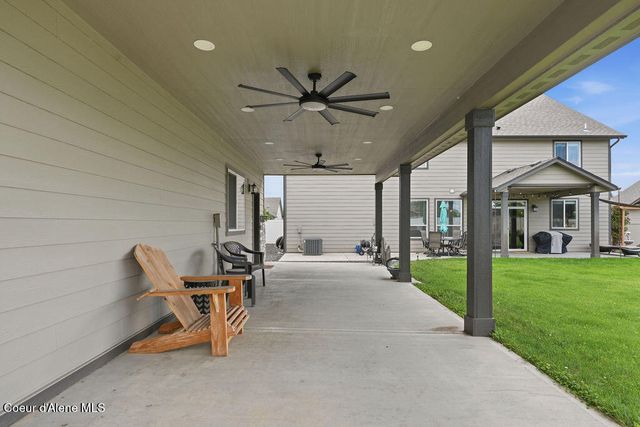 2028 N Ivory LN, Post Falls, ID 83854