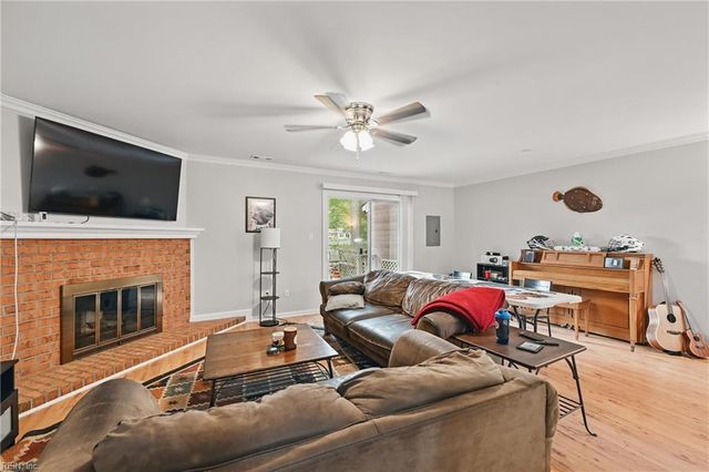 3613 Sir Wilfred PL, Virginia Beach, VA 23452