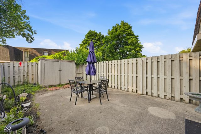 7447 Country Brook Drive, Indianapolis, IN 46260