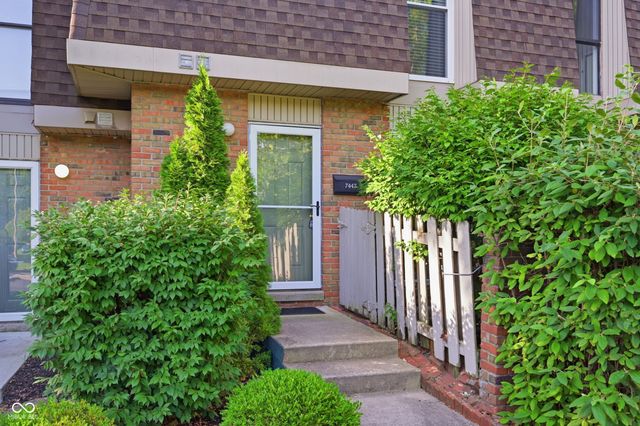 7447 Country Brook Drive, Indianapolis, IN 46260