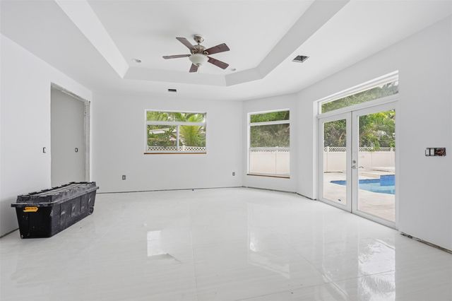 2026 NE 32nd Ave, Fort Lauderdale, FL 33305