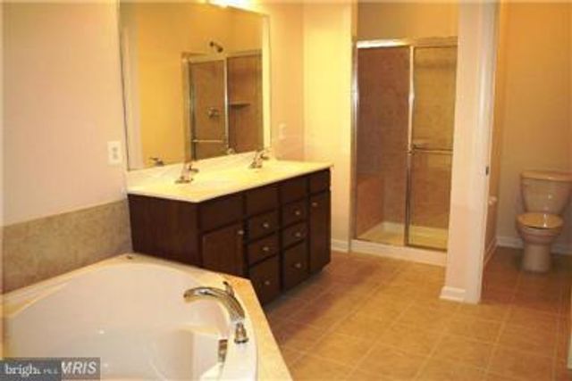 688 PULLMAN PL, Gaithersburg, MD 20877