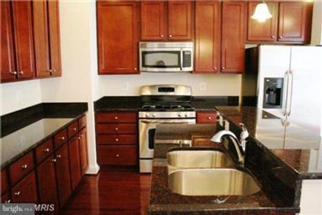 688 PULLMAN PL, Gaithersburg, MD 20877