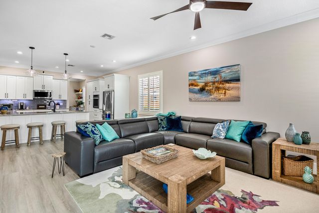 2521 Vicara Court, Royal Palm Beach, FL 33411