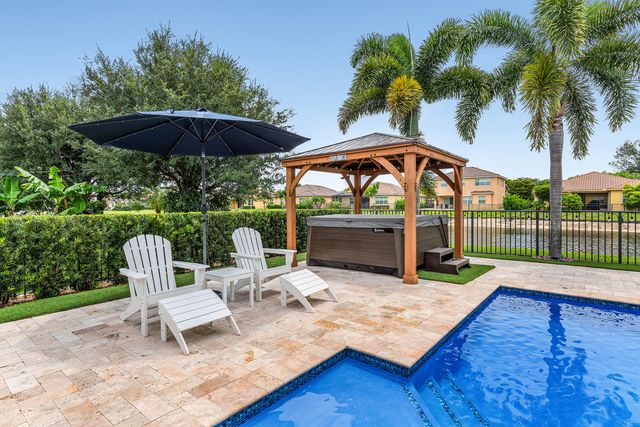 2521 Vicara Court, Royal Palm Beach, FL 33411