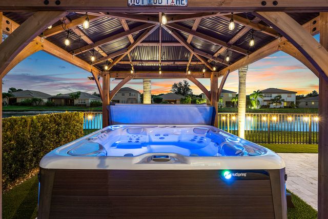 2521 Vicara Court, Royal Palm Beach, FL 33411