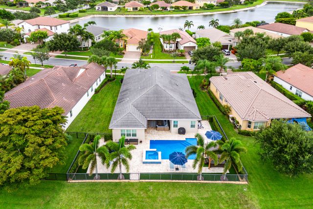 2521 Vicara Court, Royal Palm Beach, FL 33411