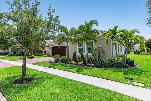 2521 Vicara Court, Royal Palm Beach, FL 33411