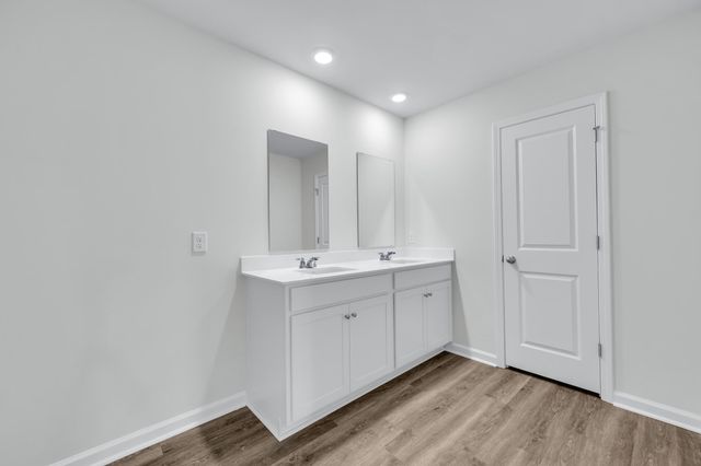 8039 Precious Court, Ravenel, SC 29470