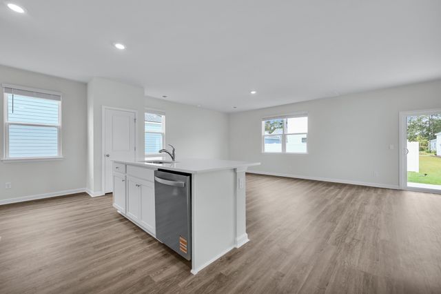 8039 Precious Court, Ravenel, SC 29470