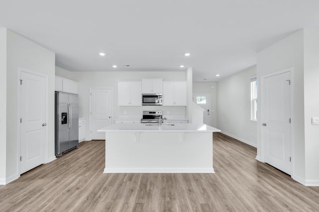 8039 Precious Court, Ravenel, SC 29470