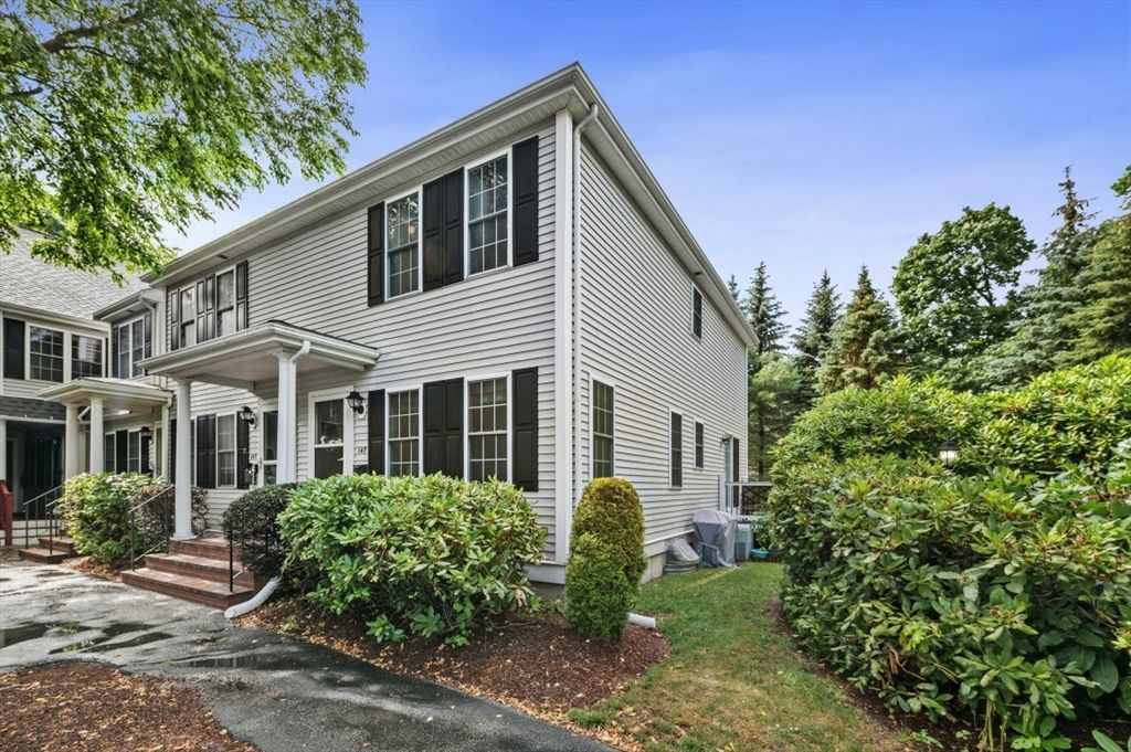 147 Centre Ave 147, Abington, MA 02351