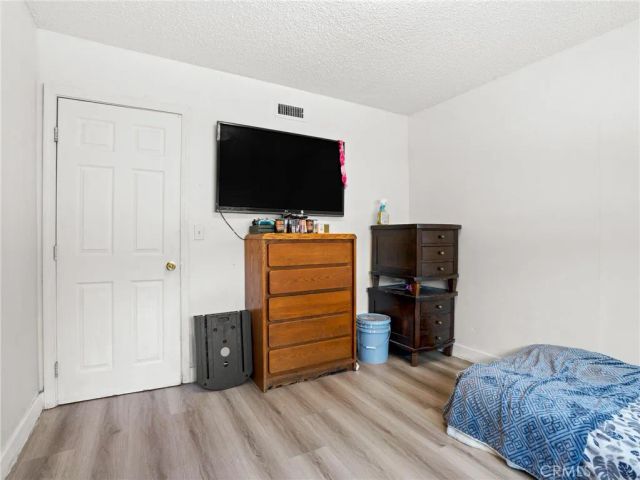 2795 W Victoria St, Rialto, CA 92376