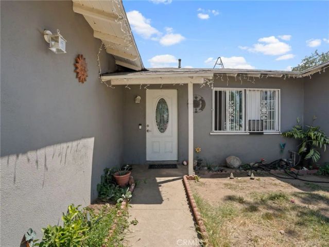 2795 W Victoria St, Rialto, CA 92376