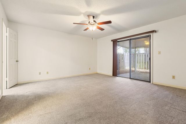 807 Holbrook Circle, Fort Walton Beach, FL 32547