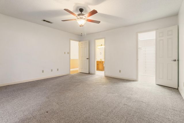 807 Holbrook Circle, Fort Walton Beach, FL 32547