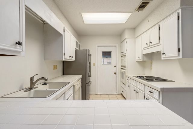 807 Holbrook Circle, Fort Walton Beach, FL 32547