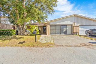 807 Holbrook Circle, Fort Walton Beach, FL 32547