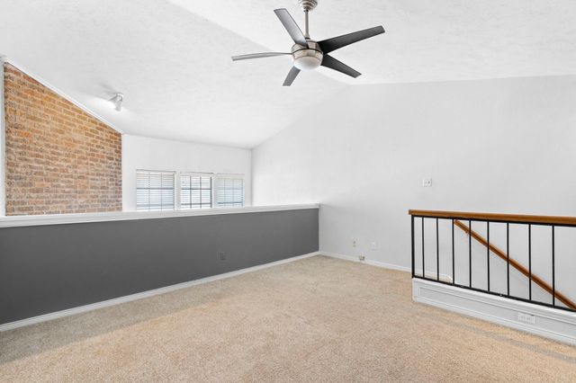 9910 Royal Lane 1105, Dallas, TX 75231