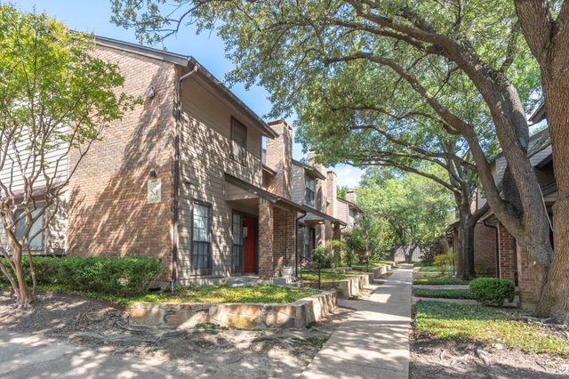 9910 Royal Lane 1105, Dallas, TX 75231
