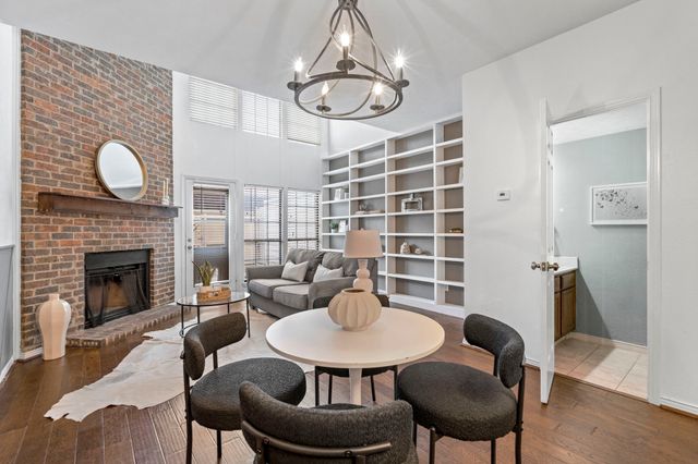 9910 Royal Lane 1105, Dallas, TX 75231