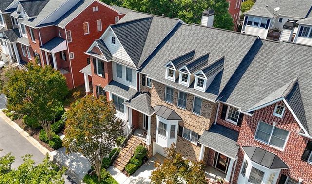5858 Riverstone Circle 13, Atlanta, GA 30339