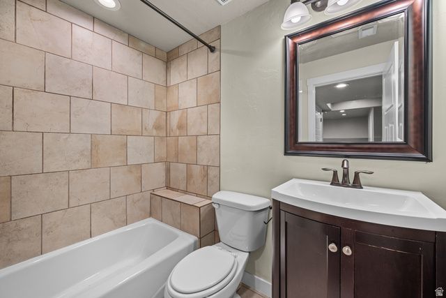 2471 W FIELD STONE WAY, Layton, UT 84041
