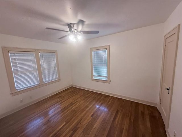842 Barnett Avenue, Kansas City, KS 66101