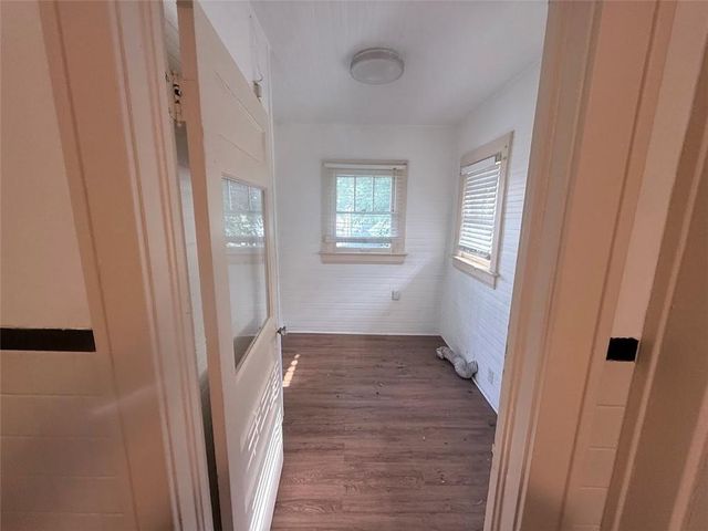 842 Barnett Avenue, Kansas City, KS 66101