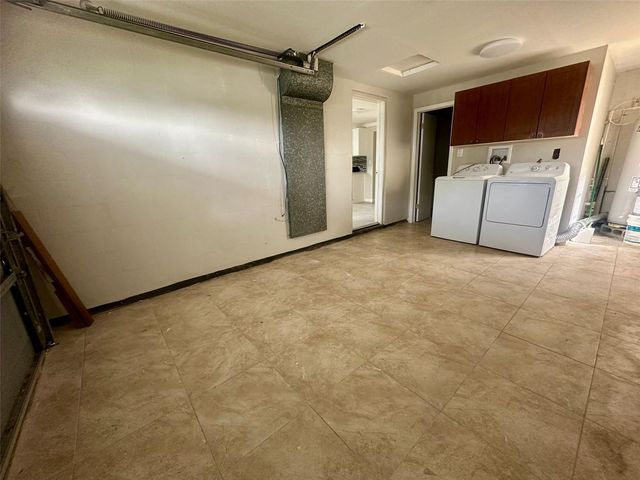 4033 NEWCASTLE DRIVE, New Port Richey, FL 34652