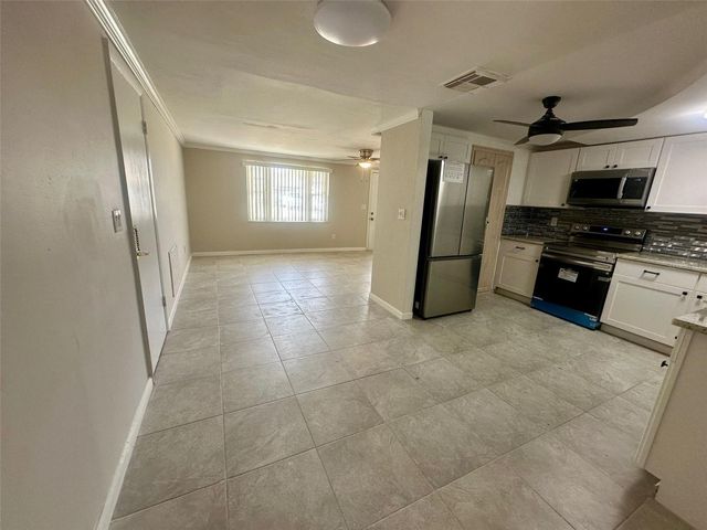 4033 NEWCASTLE DRIVE, New Port Richey, FL 34652