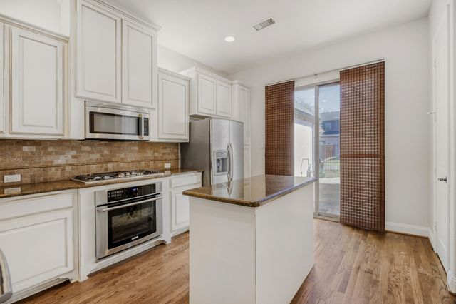 808 Lake Vista Place, Coppell, TX 75019