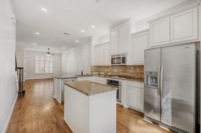 808 Lake Vista Place, Coppell, TX 75019