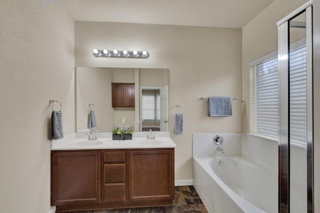 102 Wisteria WAY, San Marcos, TX 78666