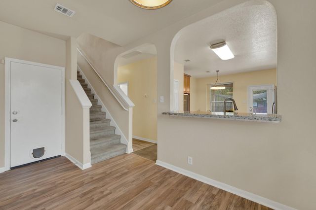 102 Wisteria WAY, San Marcos, TX 78666