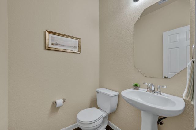 102 Wisteria WAY, San Marcos, TX 78666
