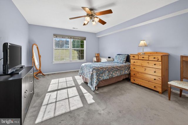 15 PEPPERGRASS DR N, Mount Laurel, NJ 08054