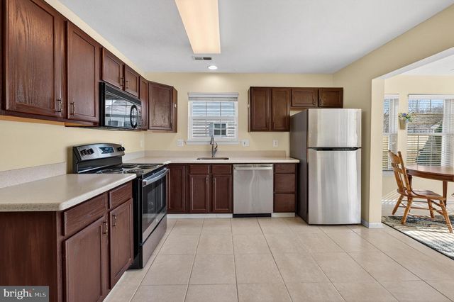 15 PEPPERGRASS DR N, Mount Laurel, NJ 08054