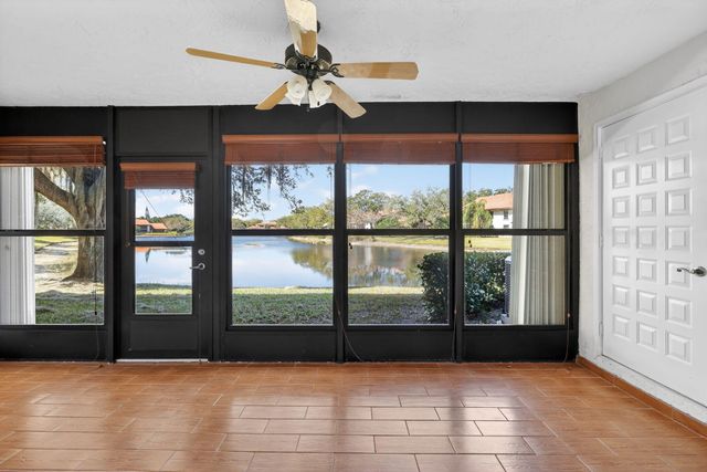 6060 SE Martinique Drive 103, Stuart, FL 34997