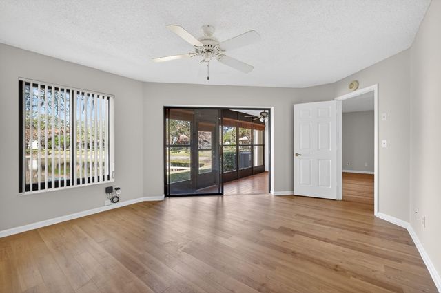 6060 SE Martinique Drive 103, Stuart, FL 34997