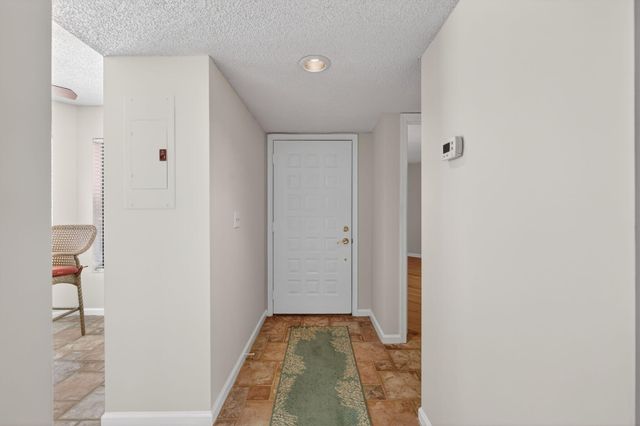 6060 SE Martinique Drive 103, Stuart, FL 34997