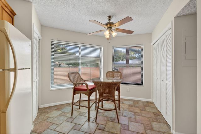 6060 SE Martinique Drive 103, Stuart, FL 34997