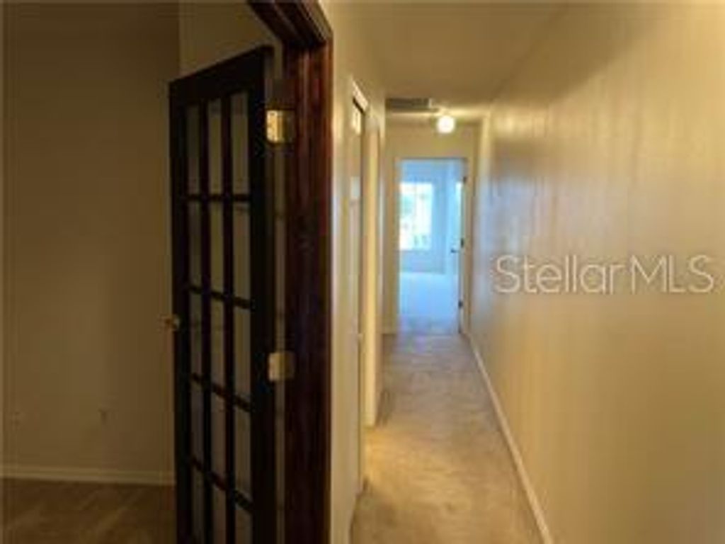 Image 15 of property listing at 2113 FLUORSHIRE DRIVE, Brandon, FL 33511