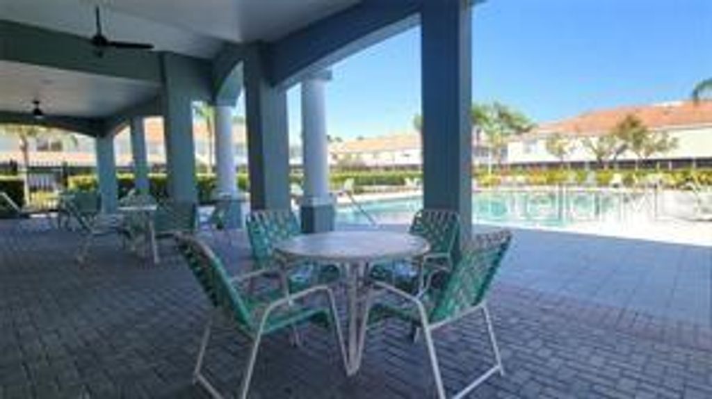 Image 25 of property listing at 2113 FLUORSHIRE DRIVE, Brandon, FL 33511