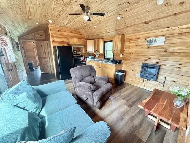 266 Boater'S Alley, Nancy, KY 42544