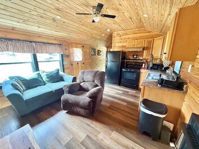 266 Boater'S Alley, Nancy, KY 42544