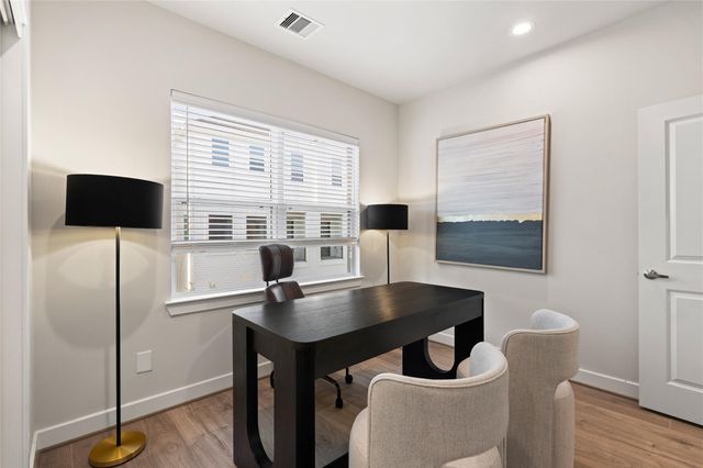 3925 Willowbend Point Drive, Houston, TX 77025