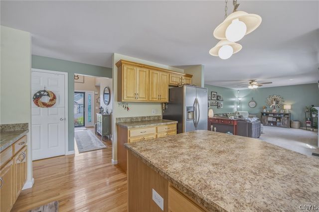 6244 Hessler Farm Path, Cicero, NY 13039