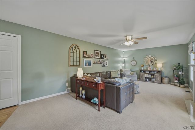 6244 Hessler Farm Path, Cicero, NY 13039