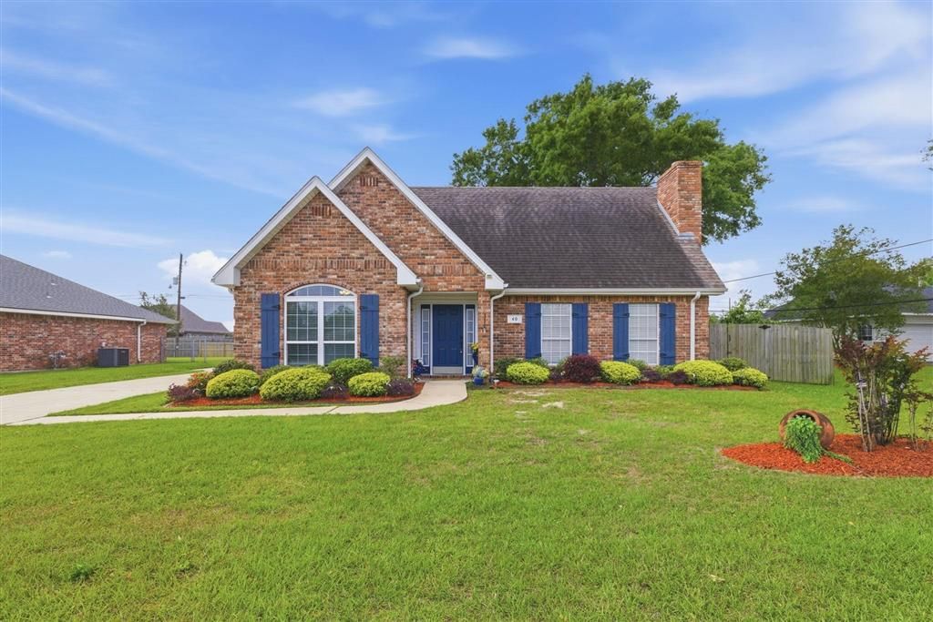 40 Mulberry Road, Sulphur, LA 70663
